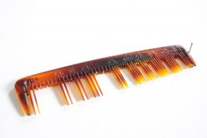 comb:ruler